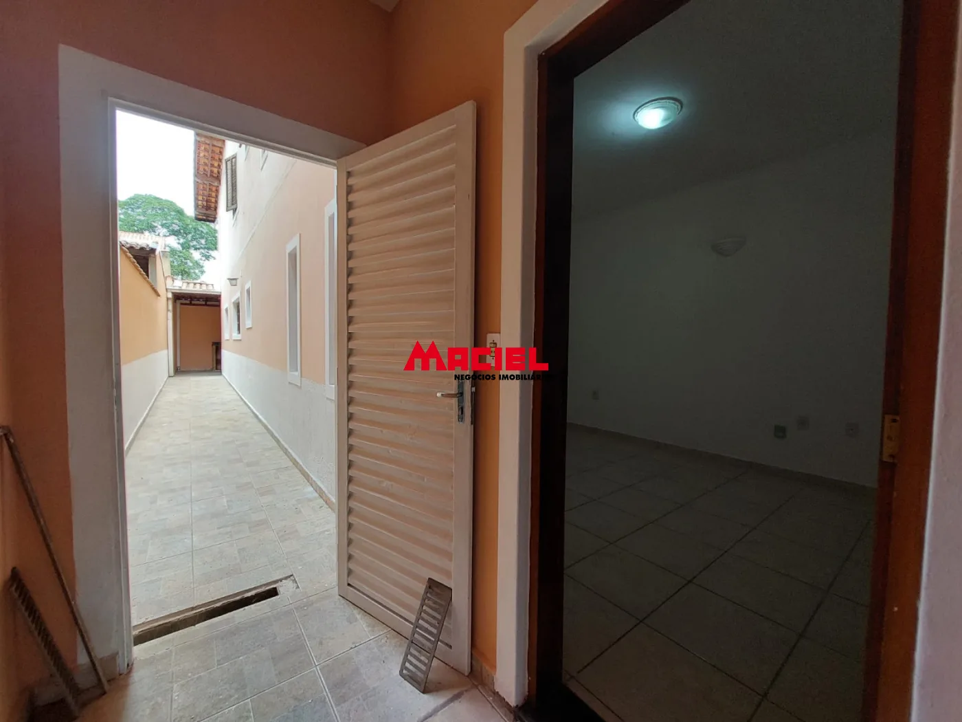 Comprar Casa / Padr&atilde;o em S&atilde;o Jos&eacute; dos Campos R$ 700.000,00 - Foto 24