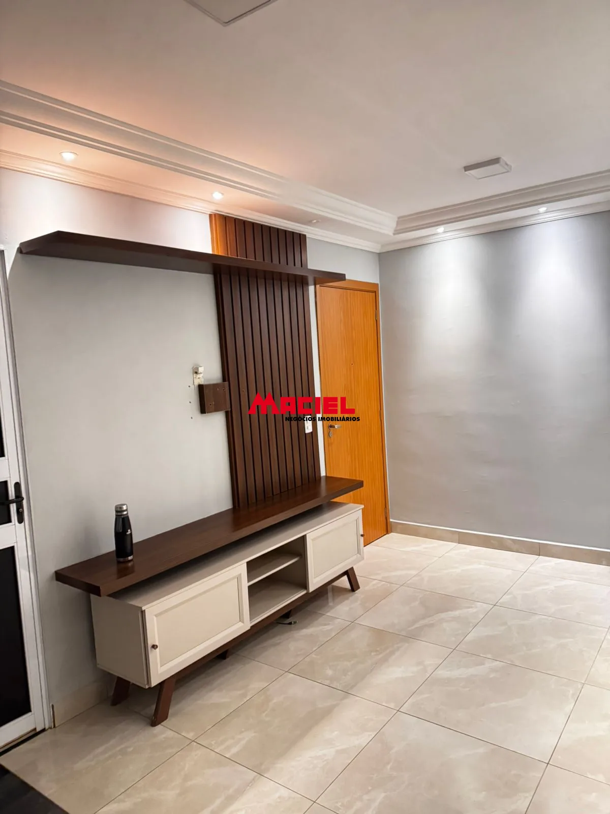 Comprar Apartamento / Padr&atilde;o em S&atilde;o Jos&eacute; dos Campos R$ 230.000,00 - Foto 2