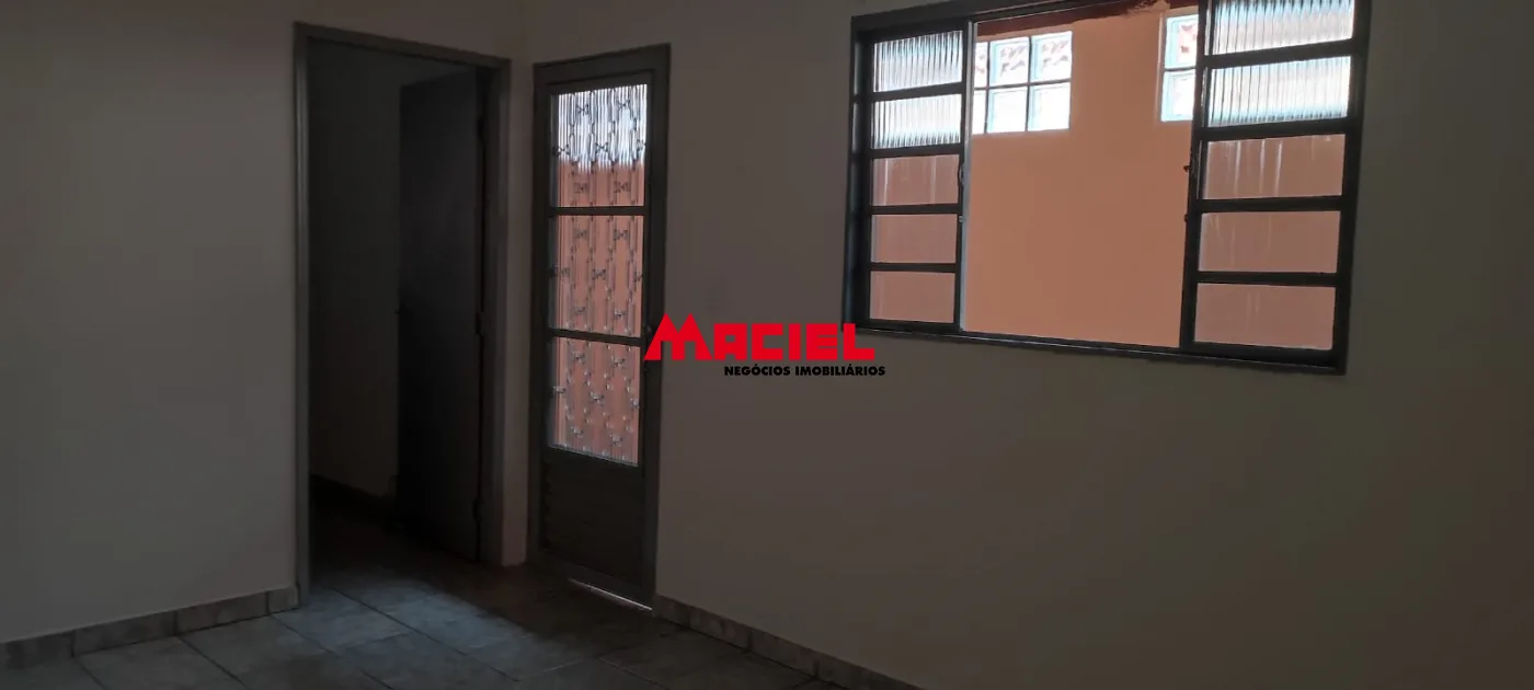 Comprar Casa / Padr&atilde;o em S&atilde;o Jos&eacute; dos Campos R$ 320.000,00 - Foto 3