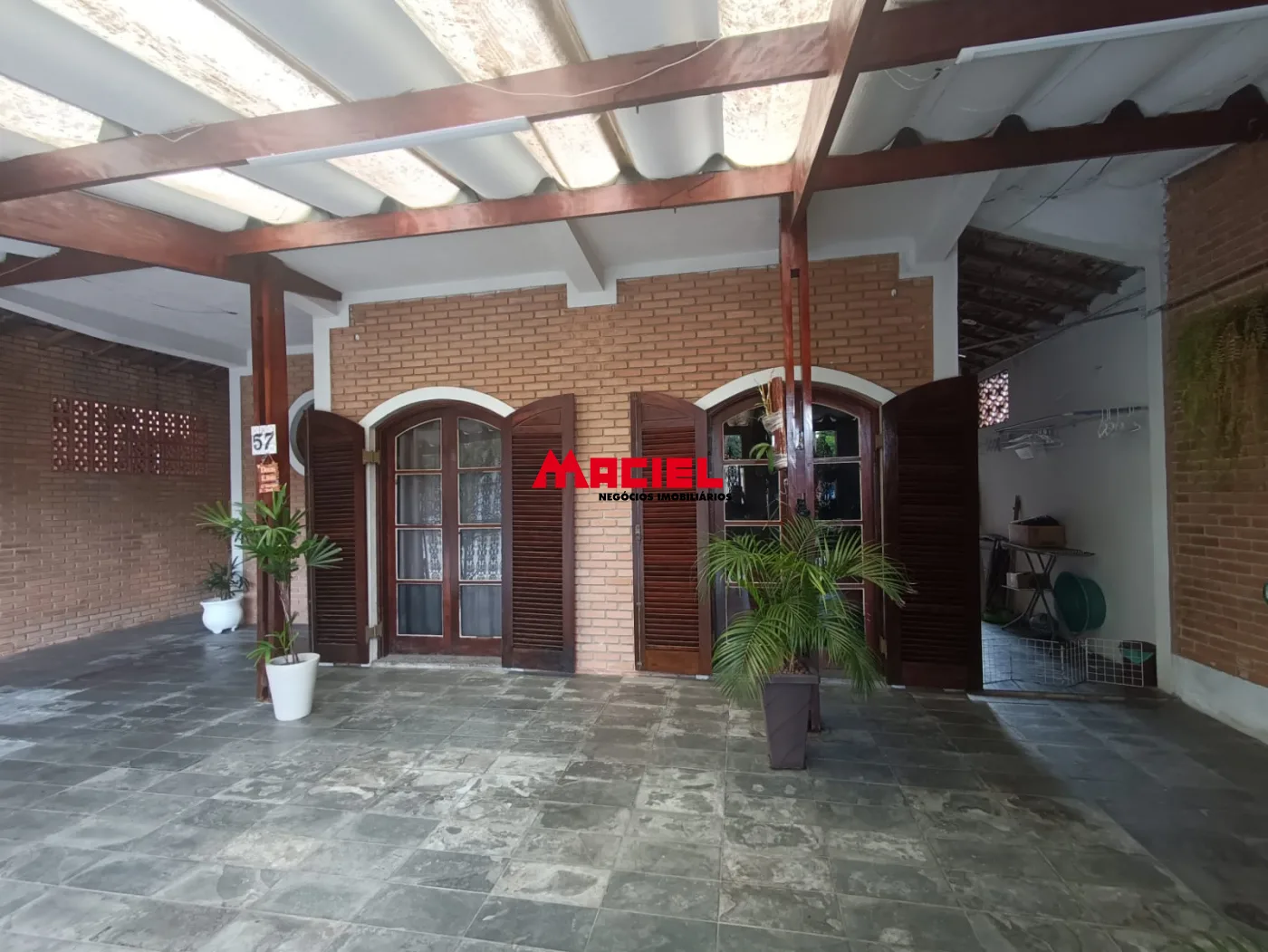 Comprar Casa / Sobrado em S&atilde;o Jos&eacute; dos Campos R$ 820.000,00 - Foto 1