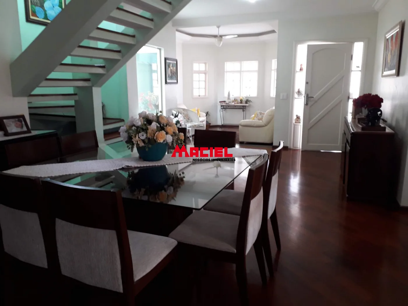 Alugar Casa / Sobrado em S&atilde;o Jos&eacute; dos Campos R$ 7.200,00 - Foto 6