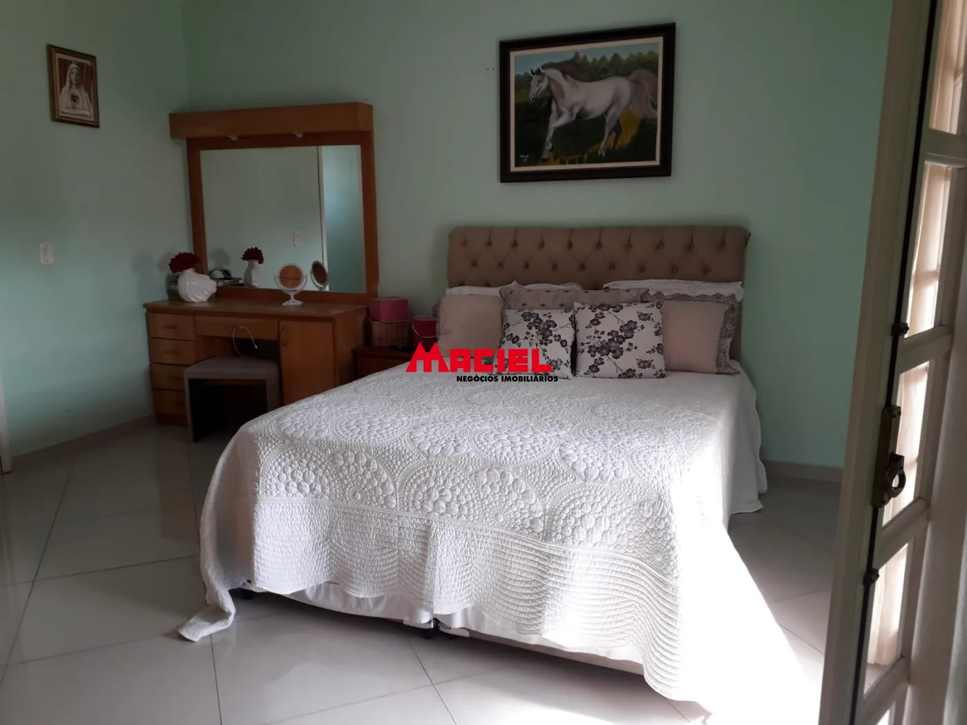 Alugar Casa / Sobrado em S&atilde;o Jos&eacute; dos Campos R$ 7.200,00 - Foto 12