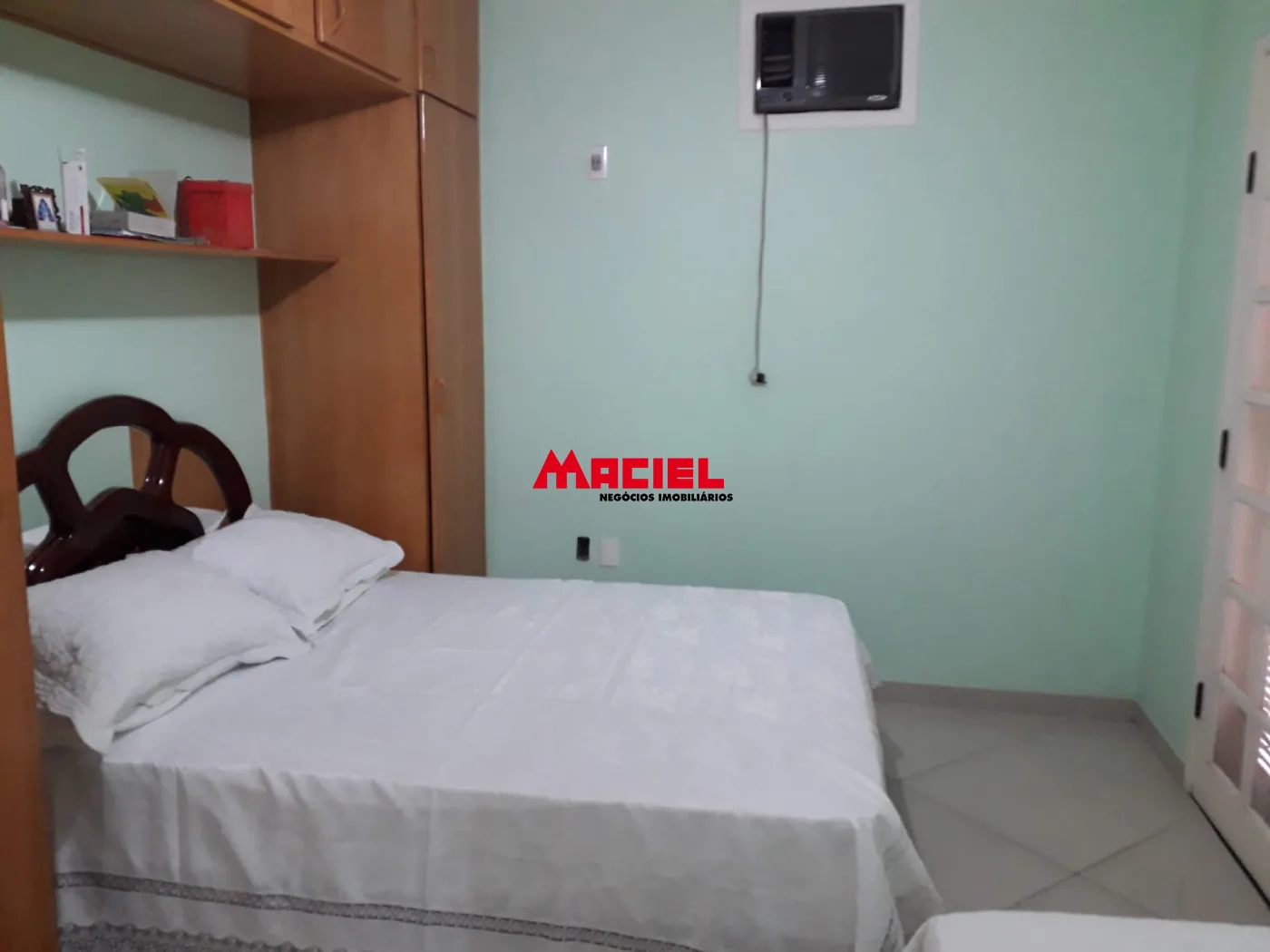 Alugar Casa / Sobrado em S&atilde;o Jos&eacute; dos Campos R$ 7.200,00 - Foto 13