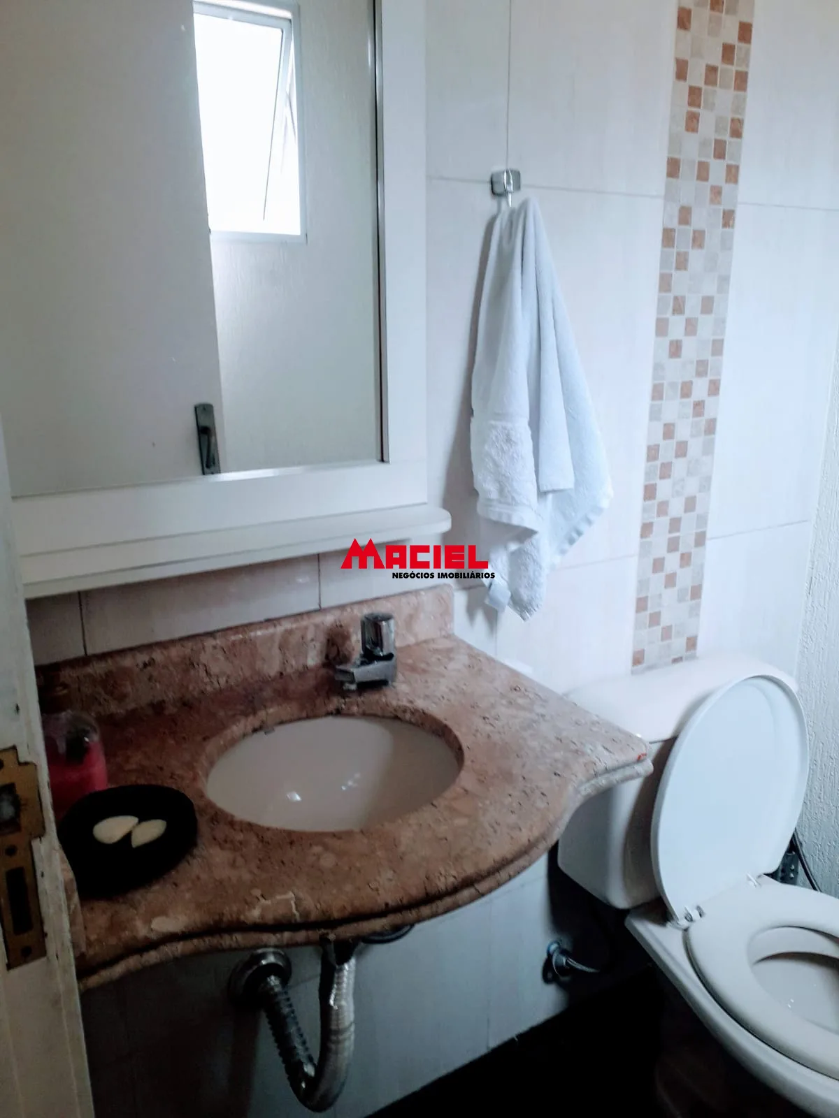 Alugar Casa / Sobrado em S&atilde;o Jos&eacute; dos Campos R$ 7.200,00 - Foto 22