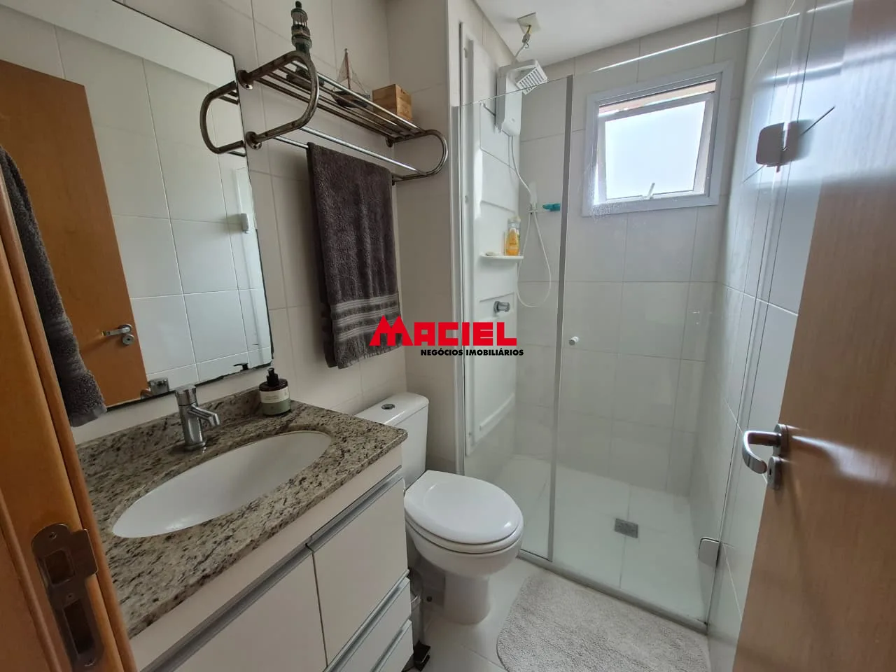 Alugar Apartamento / Mobiliado em S&atilde;o Jos&eacute; dos Campos R$ 4.700,00 - Foto 9