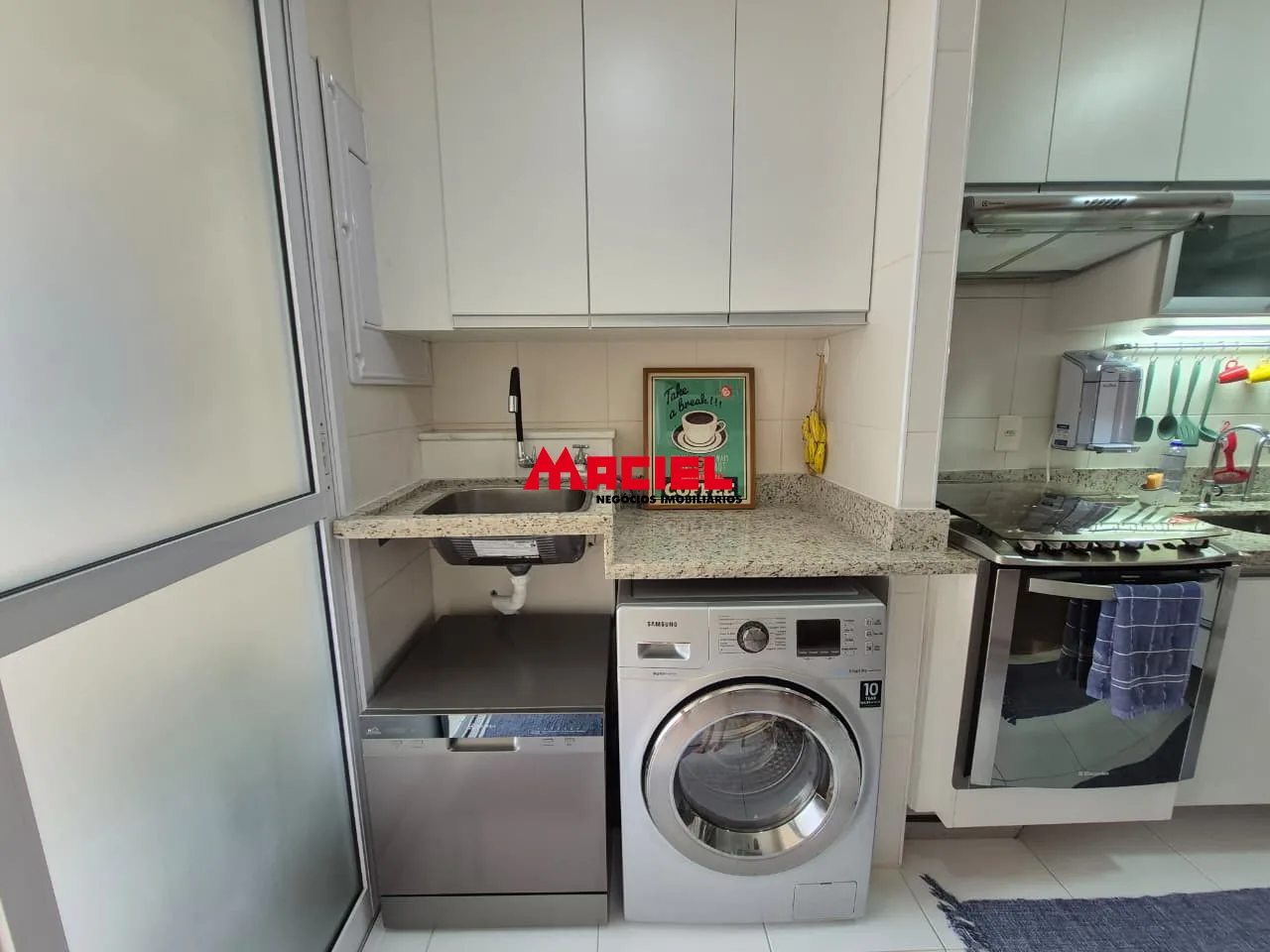 Alugar Apartamento / Mobiliado em S&atilde;o Jos&eacute; dos Campos R$ 4.700,00 - Foto 14