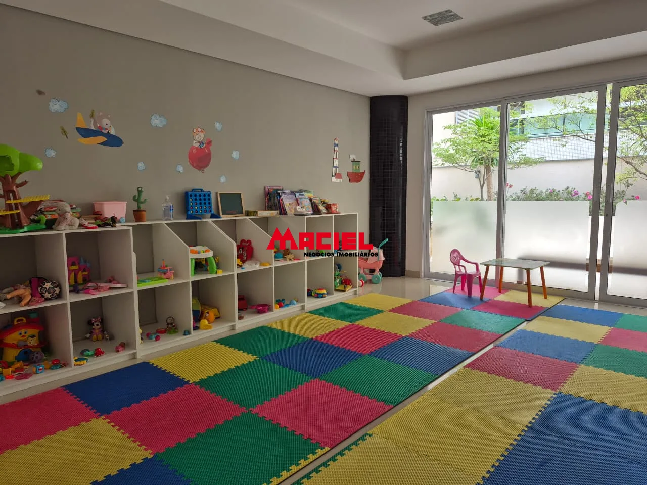 Alugar Apartamento / Mobiliado em S&atilde;o Jos&eacute; dos Campos R$ 4.700,00 - Foto 20