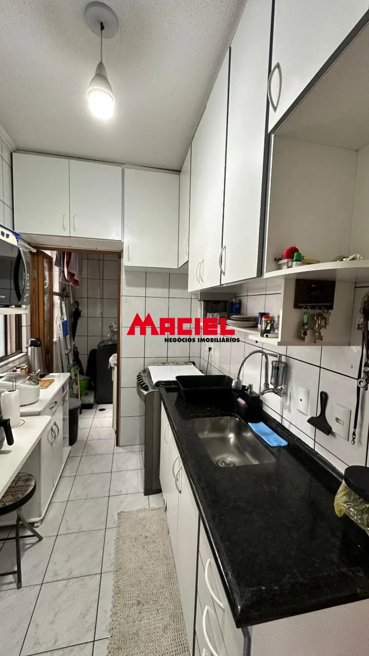 Comprar Apartamento / Padr&atilde;o em S&atilde;o Jos&eacute; dos Campos R$ 265.000,00 - Foto 11