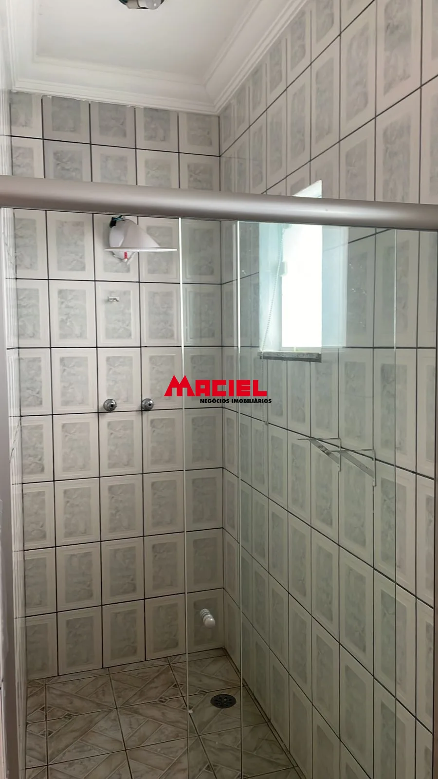 Comprar Casa / Sobrado em Jacare&iacute; R$ 650.000,00 - Foto 27