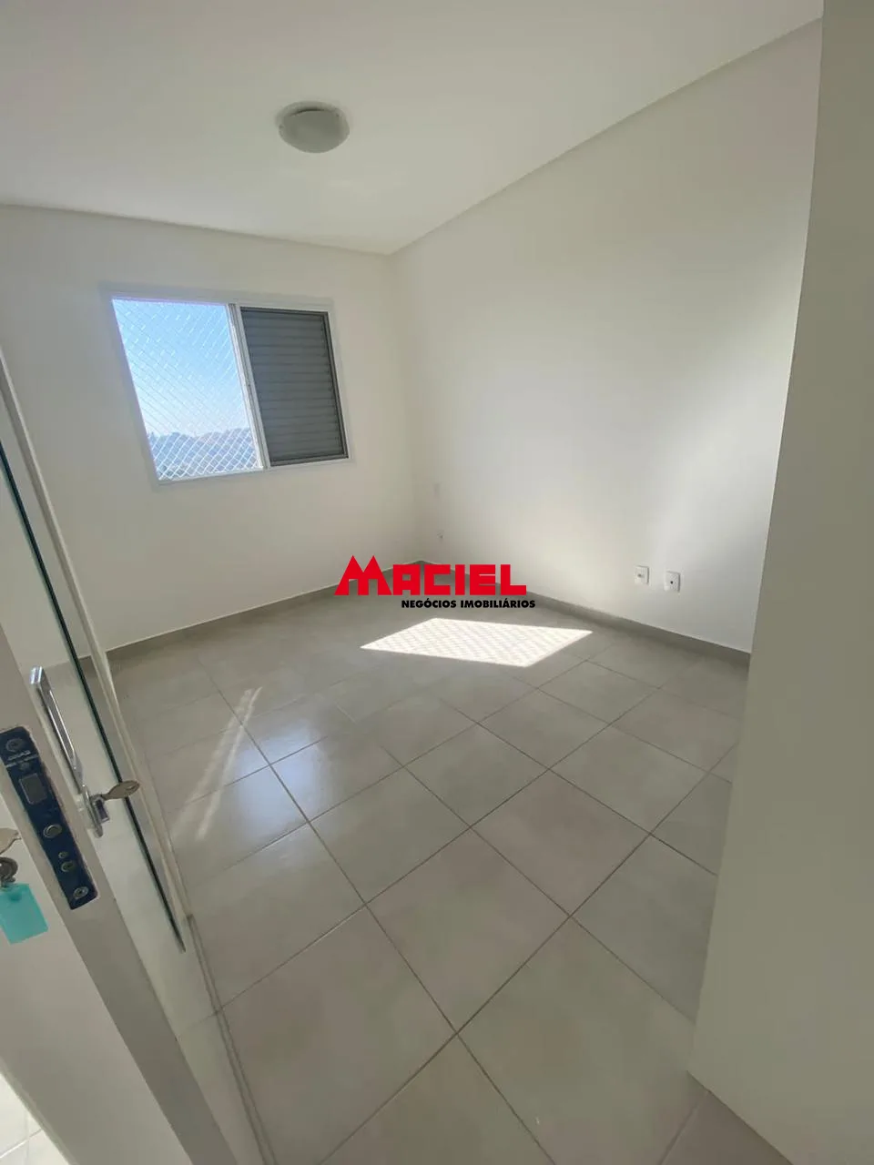 Comprar Apartamento / Padr&atilde;o em S&atilde;o Jos&eacute; dos Campos R$ 260.000,00 - Foto 6