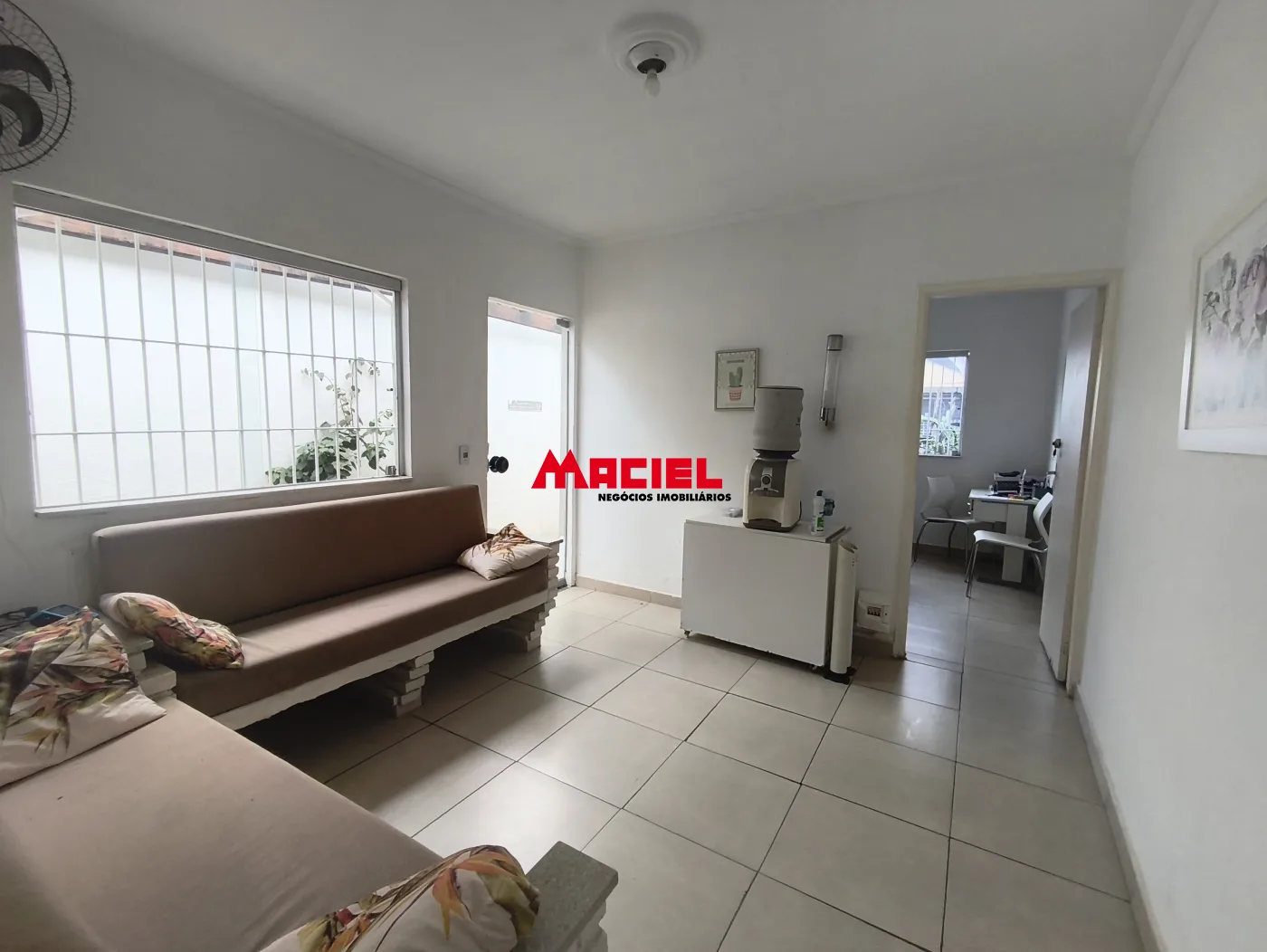 Comprar Casa / Padr&atilde;o em S&atilde;o Jos&eacute; dos Campos R$ 410.000,00 - Foto 2