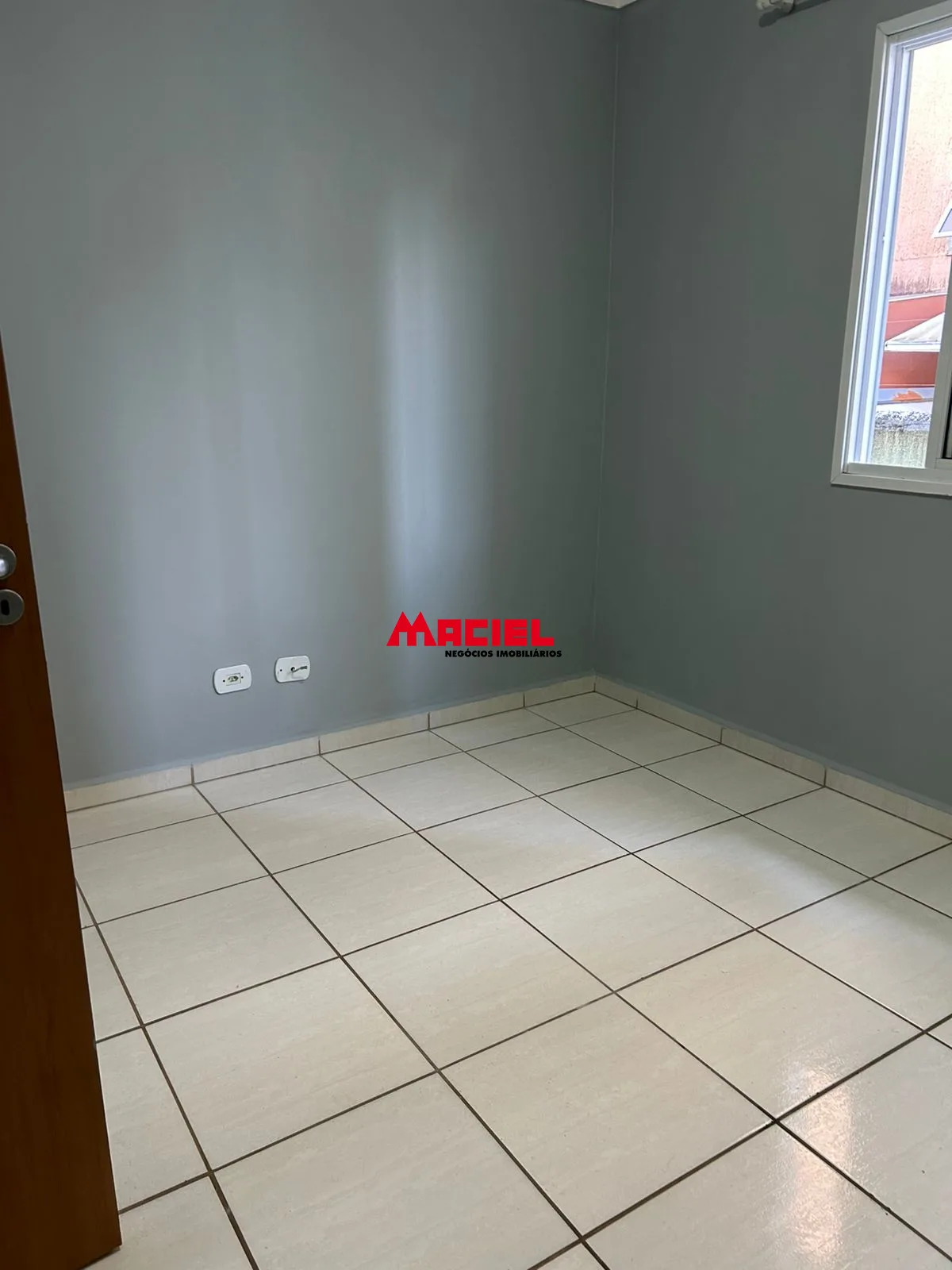 Comprar Casa / Sobrado em S&atilde;o Jos&eacute; dos Campos R$ 250.000,00 - Foto 3