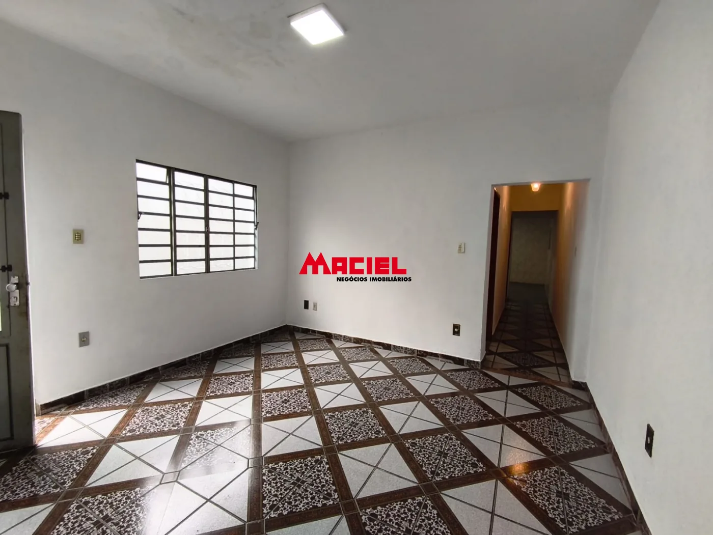 Comprar Casa / Padr&atilde;o em S&atilde;o Jos&eacute; dos Campos R$ 340.000,00 - Foto 1