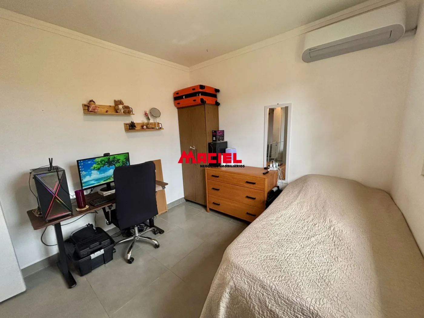 Comprar Apartamento / Padr&atilde;o em S&atilde;o Jos&eacute; dos Campos R$ 300.000,00 - Foto 10