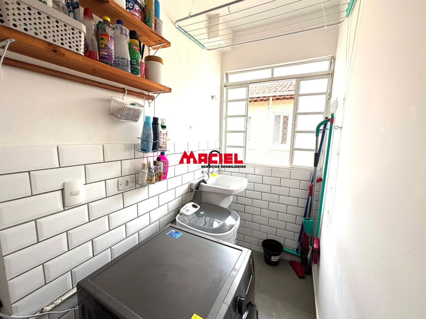 Comprar Apartamento / Padr&atilde;o em S&atilde;o Jos&eacute; dos Campos R$ 300.000,00 - Foto 12