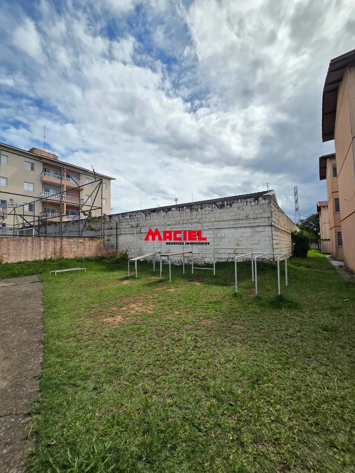 Comprar Apartamento / Padr&atilde;o em S&atilde;o Jos&eacute; dos Campos R$ 300.000,00 - Foto 18