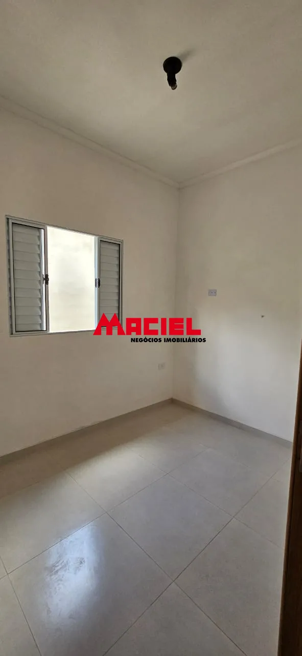 Comprar Casa / Padr&atilde;o em S&atilde;o Jos&eacute; dos Campos R$ 450.000,00 - Foto 12