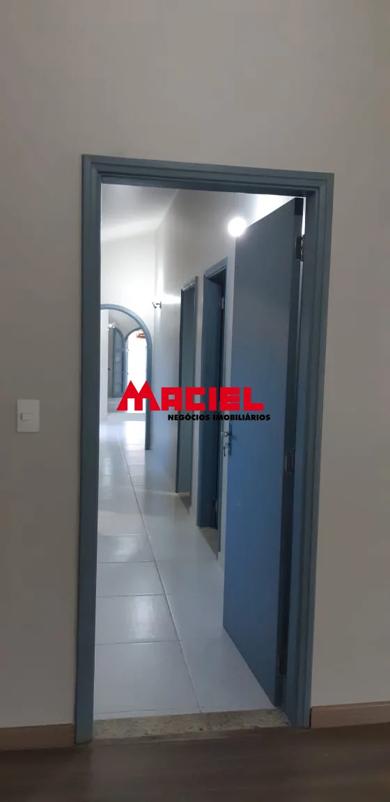 Comprar Casa / Padr&atilde;o em S&atilde;o Jos&eacute; dos Campos R$ 900.000,00 - Foto 5