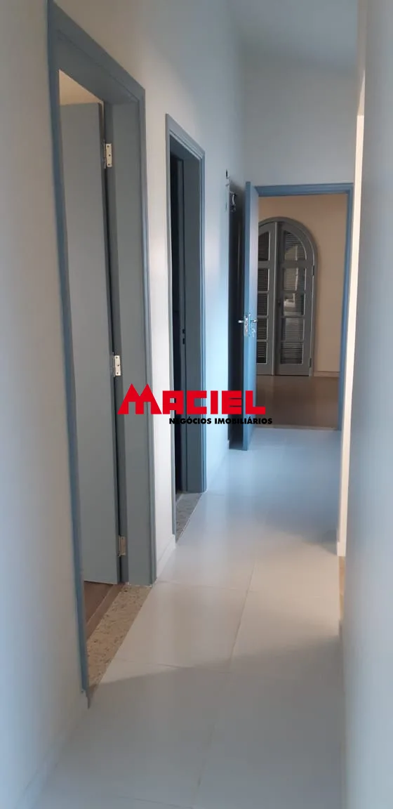 Comprar Casa / Padr&atilde;o em S&atilde;o Jos&eacute; dos Campos R$ 900.000,00 - Foto 8