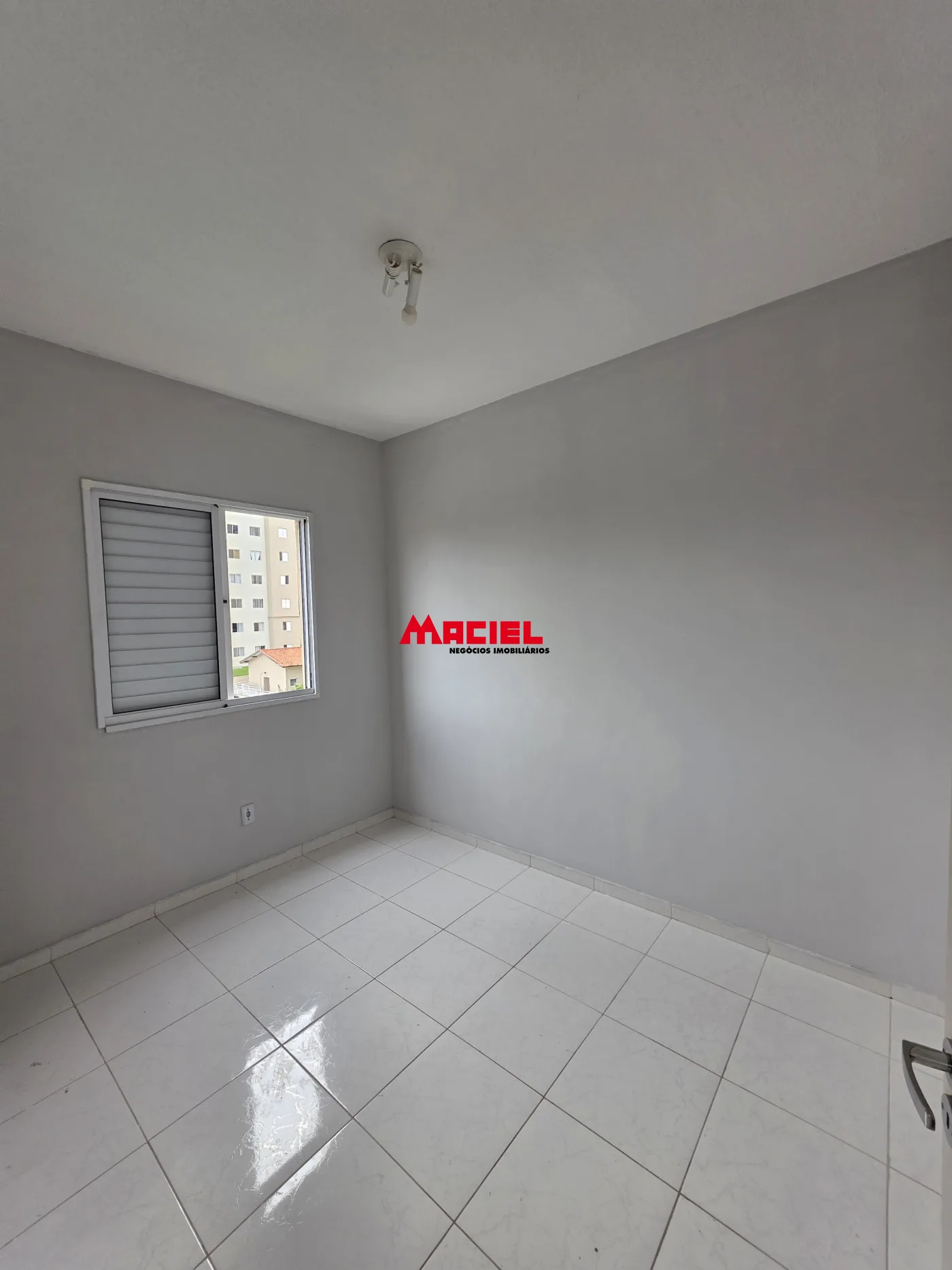 Comprar Apartamento / Padr&atilde;o em S&atilde;o Jos&eacute; dos Campos R$ 310.000,00 - Foto 6