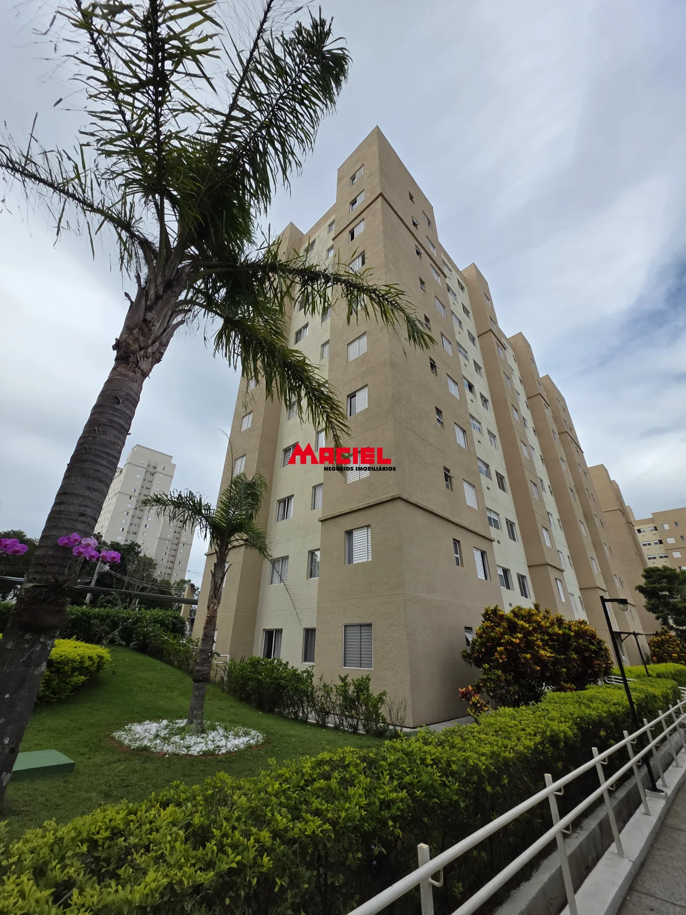 Comprar Apartamento / Padr&atilde;o em S&atilde;o Jos&eacute; dos Campos R$ 310.000,00 - Foto 19
