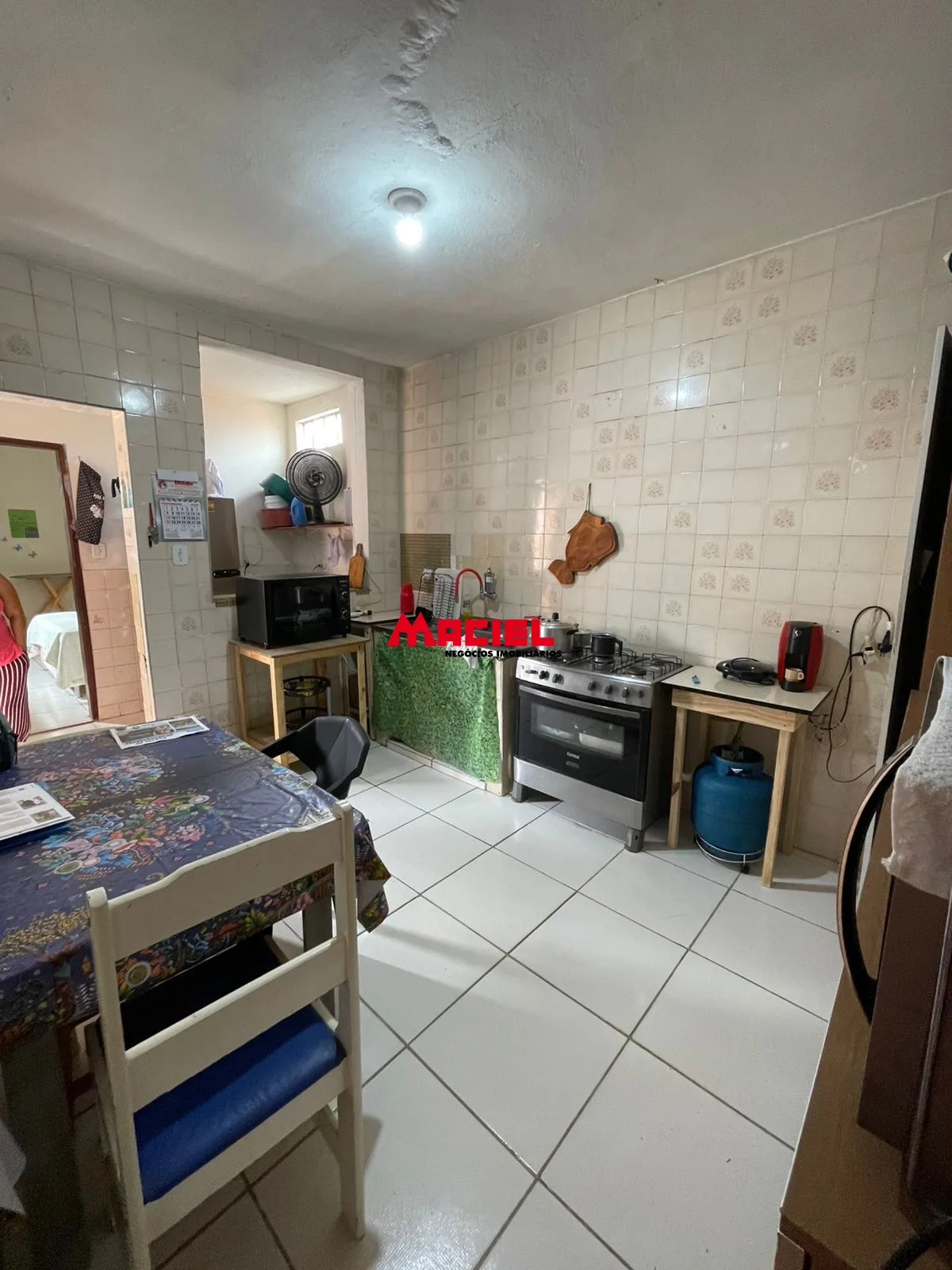 Alugar Casa / Padr&atilde;o em S&atilde;o Jos&eacute; dos Campos R$ 4.000,00 - Foto 4