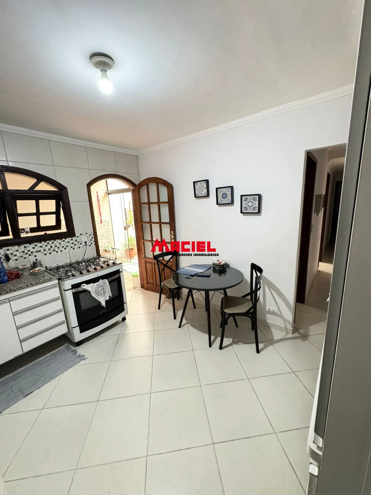 Comprar Casa / Padr&atilde;o em S&atilde;o Jos&eacute; dos Campos R$ 670.000,00 - Foto 6