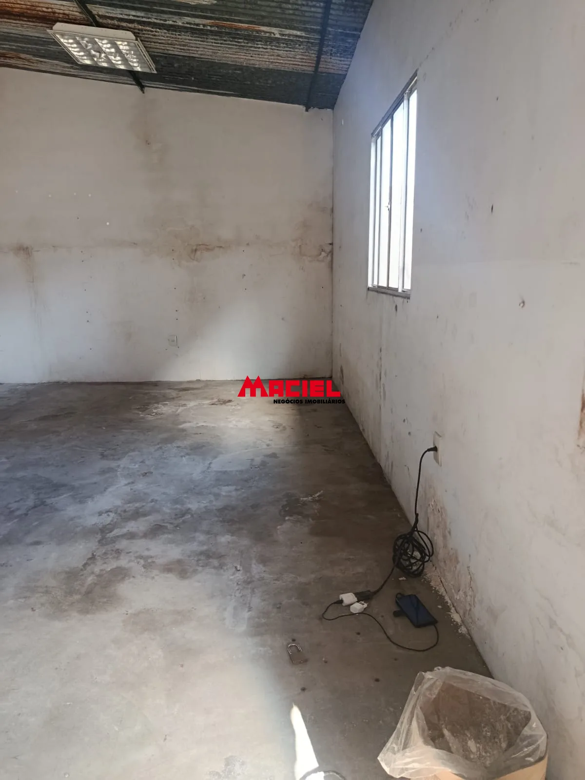 Alugar Comercial / Galp&atilde;o em S&atilde;o Jos&eacute; dos Campos R$ 8.000,00 - Foto 5