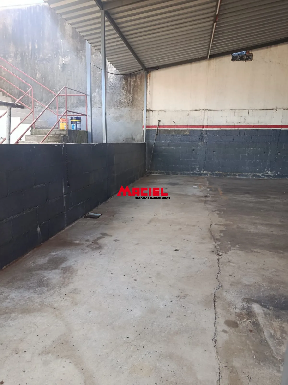 Alugar Comercial / Galp&atilde;o em S&atilde;o Jos&eacute; dos Campos R$ 8.000,00 - Foto 8