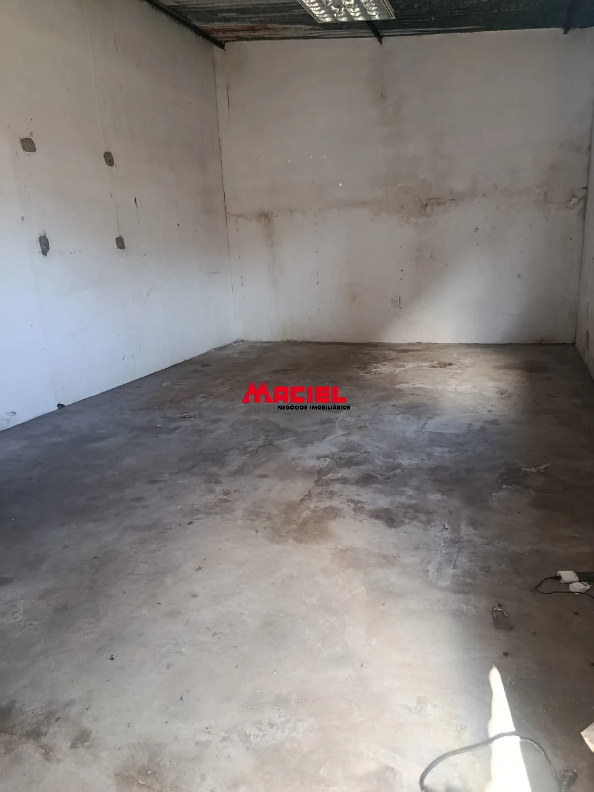 Alugar Comercial / Galp&atilde;o em S&atilde;o Jos&eacute; dos Campos R$ 8.000,00 - Foto 13