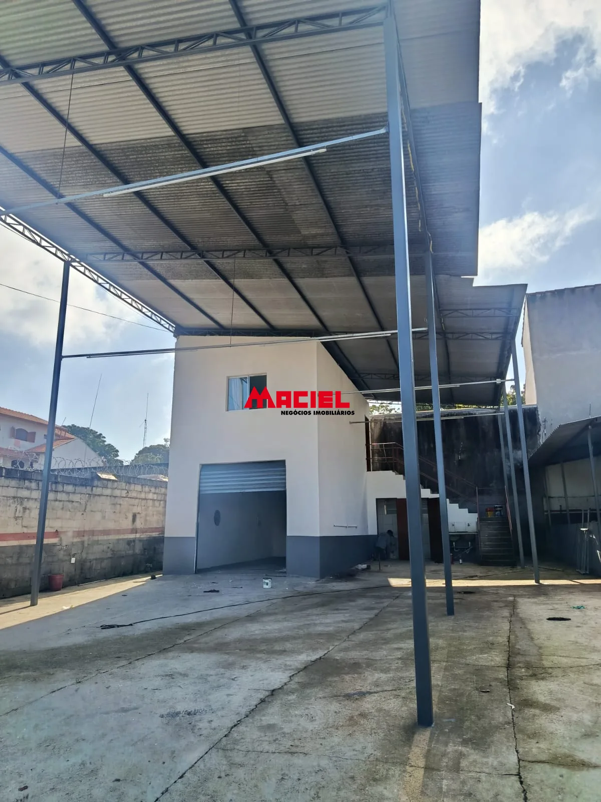 Alugar Comercial / Galp&atilde;o em S&atilde;o Jos&eacute; dos Campos R$ 8.000,00 - Foto 16