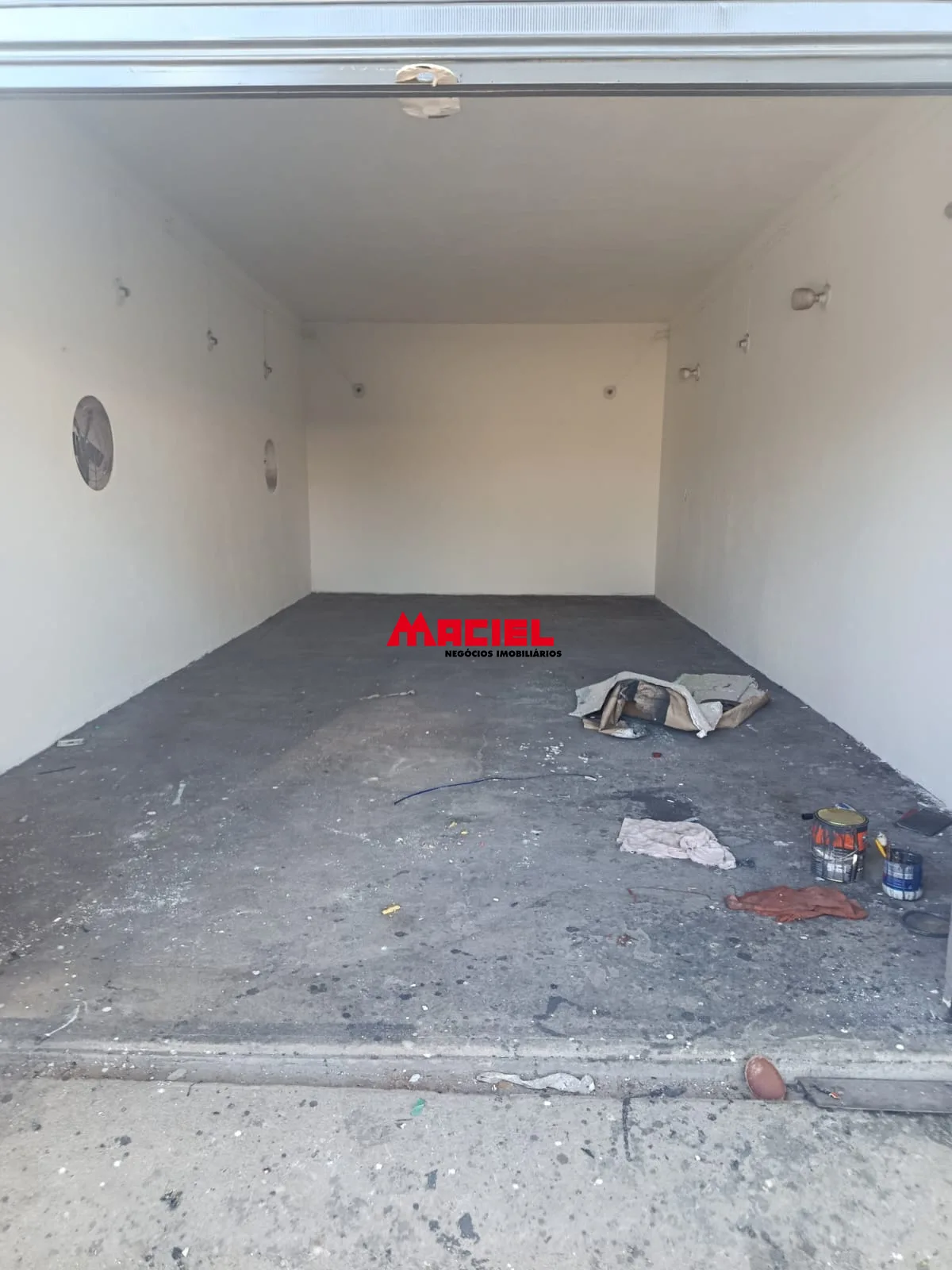 Alugar Comercial / Galp&atilde;o em S&atilde;o Jos&eacute; dos Campos R$ 8.000,00 - Foto 20