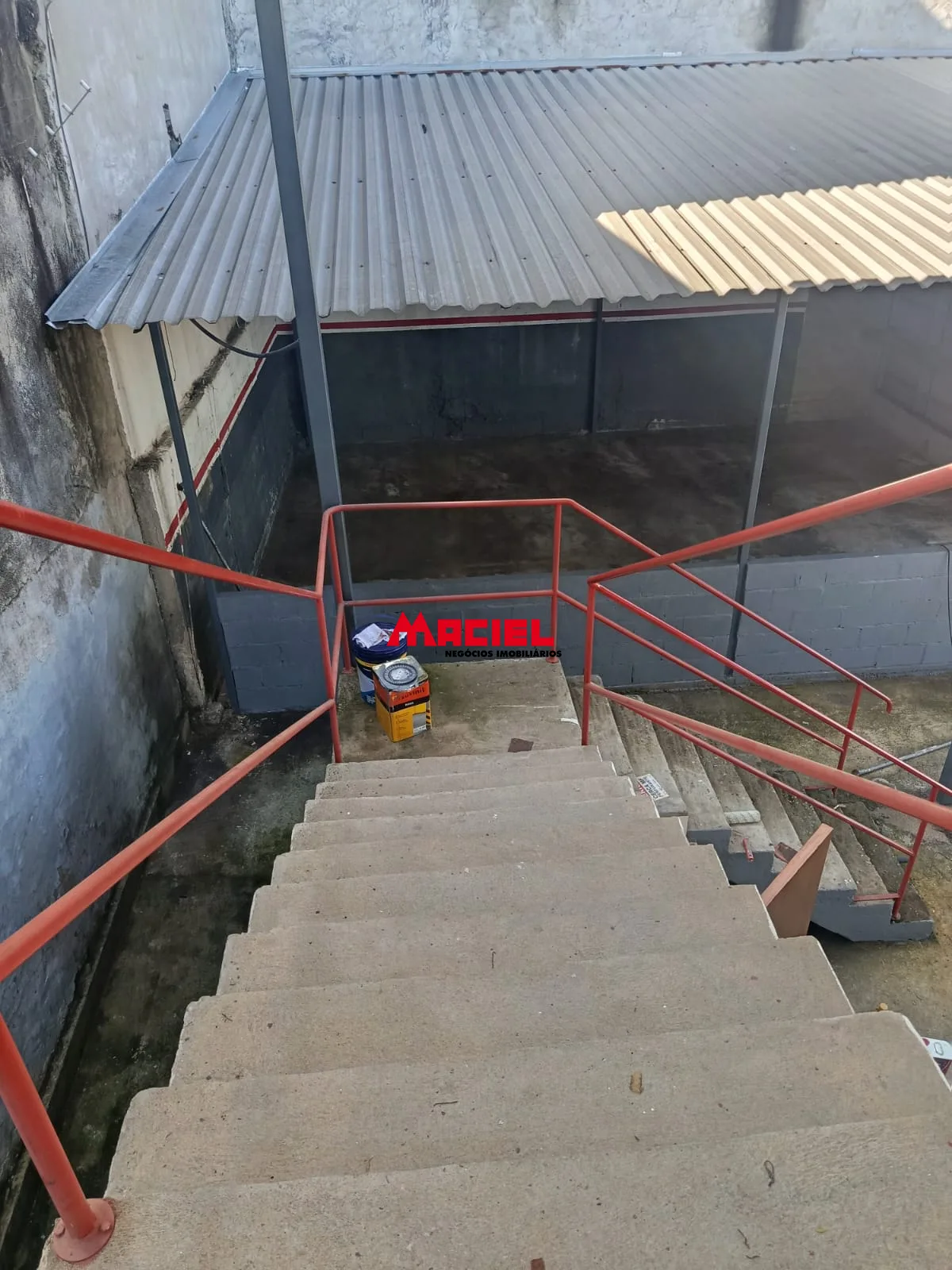 Alugar Comercial / Galp&atilde;o em S&atilde;o Jos&eacute; dos Campos R$ 8.000,00 - Foto 23