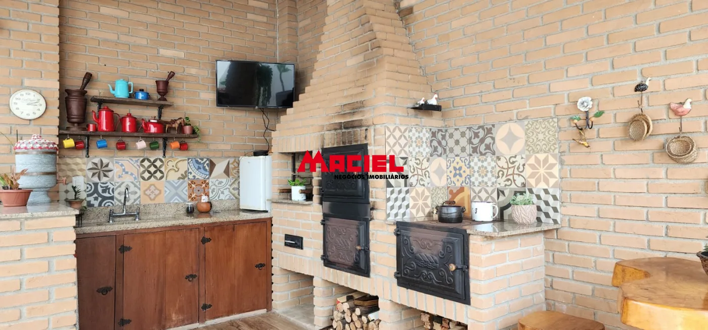 Comprar Casa / Sobrado em S&atilde;o Jos&eacute; dos Campos R$ 1.200.000,00 - Foto 16