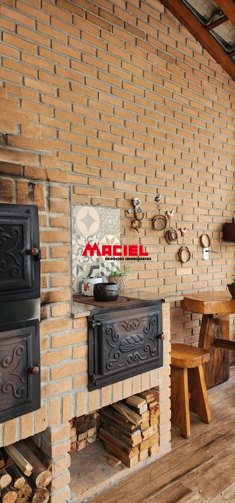 Comprar Casa / Sobrado em S&atilde;o Jos&eacute; dos Campos R$ 1.200.000,00 - Foto 17