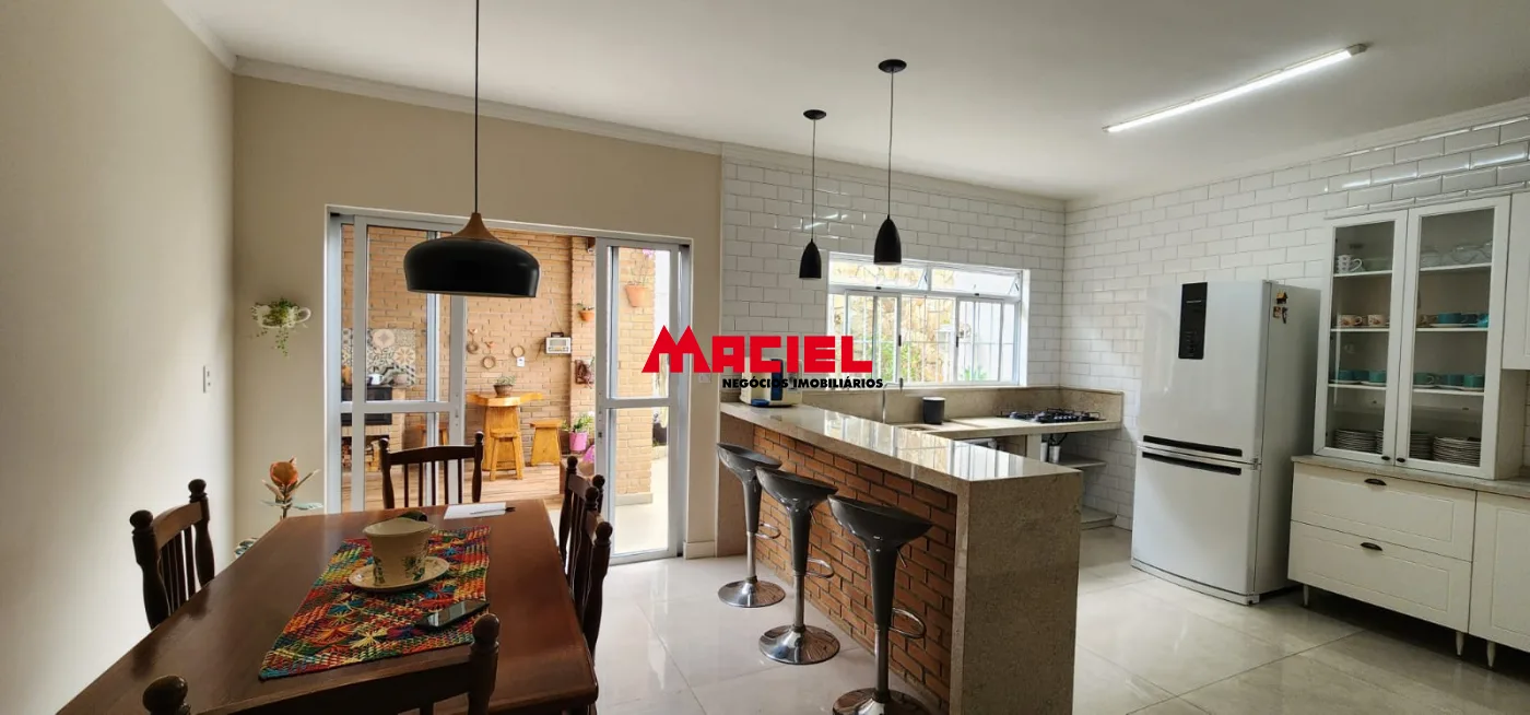 Comprar Casa / Sobrado em S&atilde;o Jos&eacute; dos Campos R$ 1.200.000,00 - Foto 11