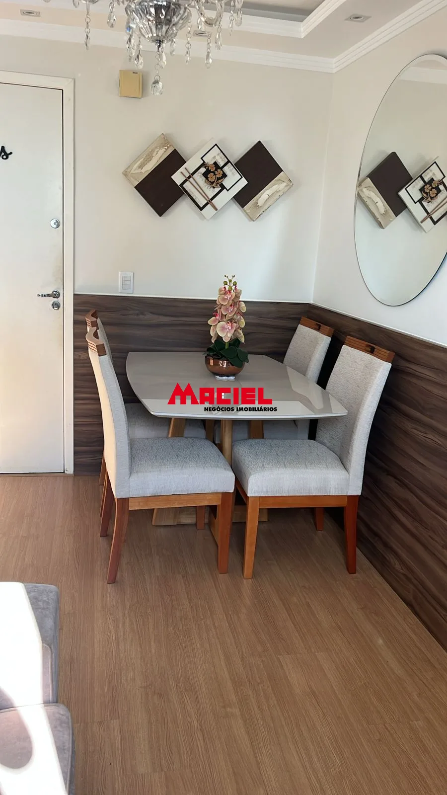 Alugar Apartamento / Padr&atilde;o em S&atilde;o Jos&eacute; dos Campos R$ 2.100,00 - Foto 4