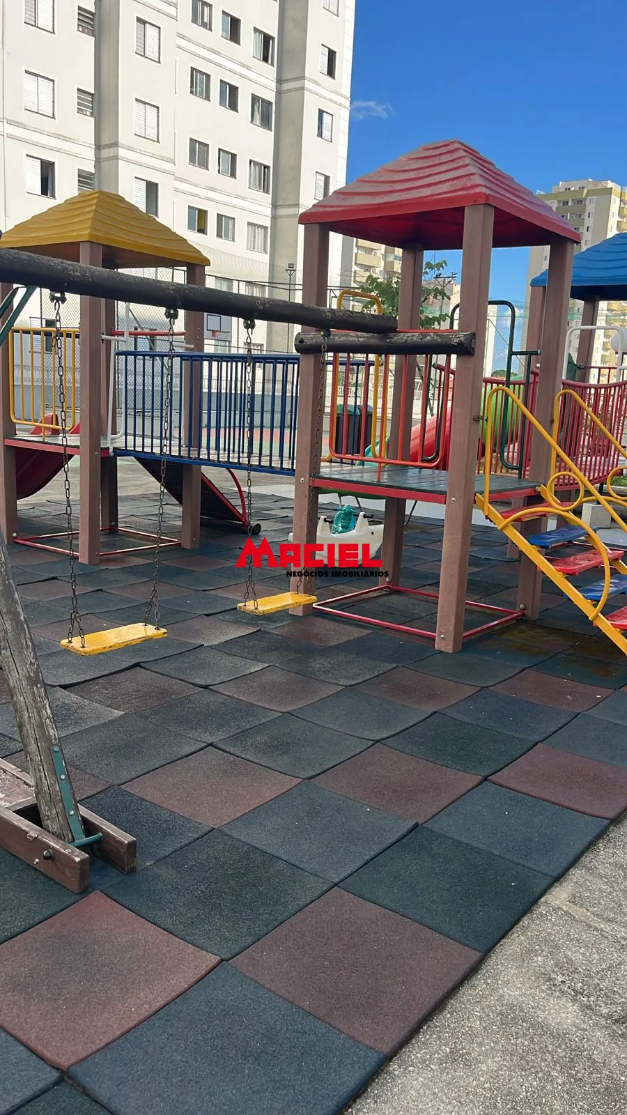 Alugar Apartamento / Padr&atilde;o em S&atilde;o Jos&eacute; dos Campos R$ 2.100,00 - Foto 18