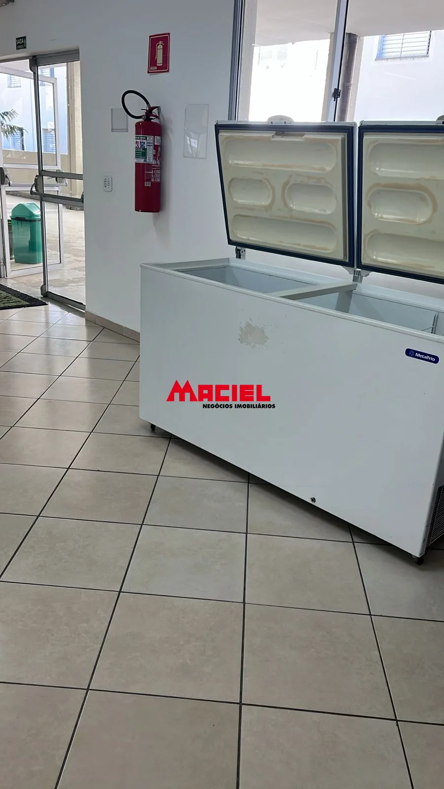 Alugar Apartamento / Padr&atilde;o em S&atilde;o Jos&eacute; dos Campos R$ 2.100,00 - Foto 24