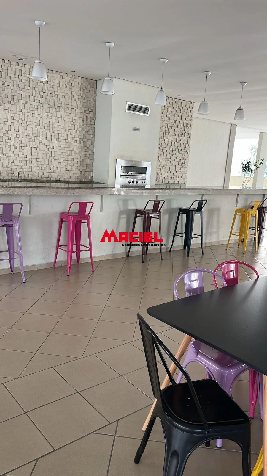 Alugar Apartamento / Padr&atilde;o em S&atilde;o Jos&eacute; dos Campos R$ 2.100,00 - Foto 28