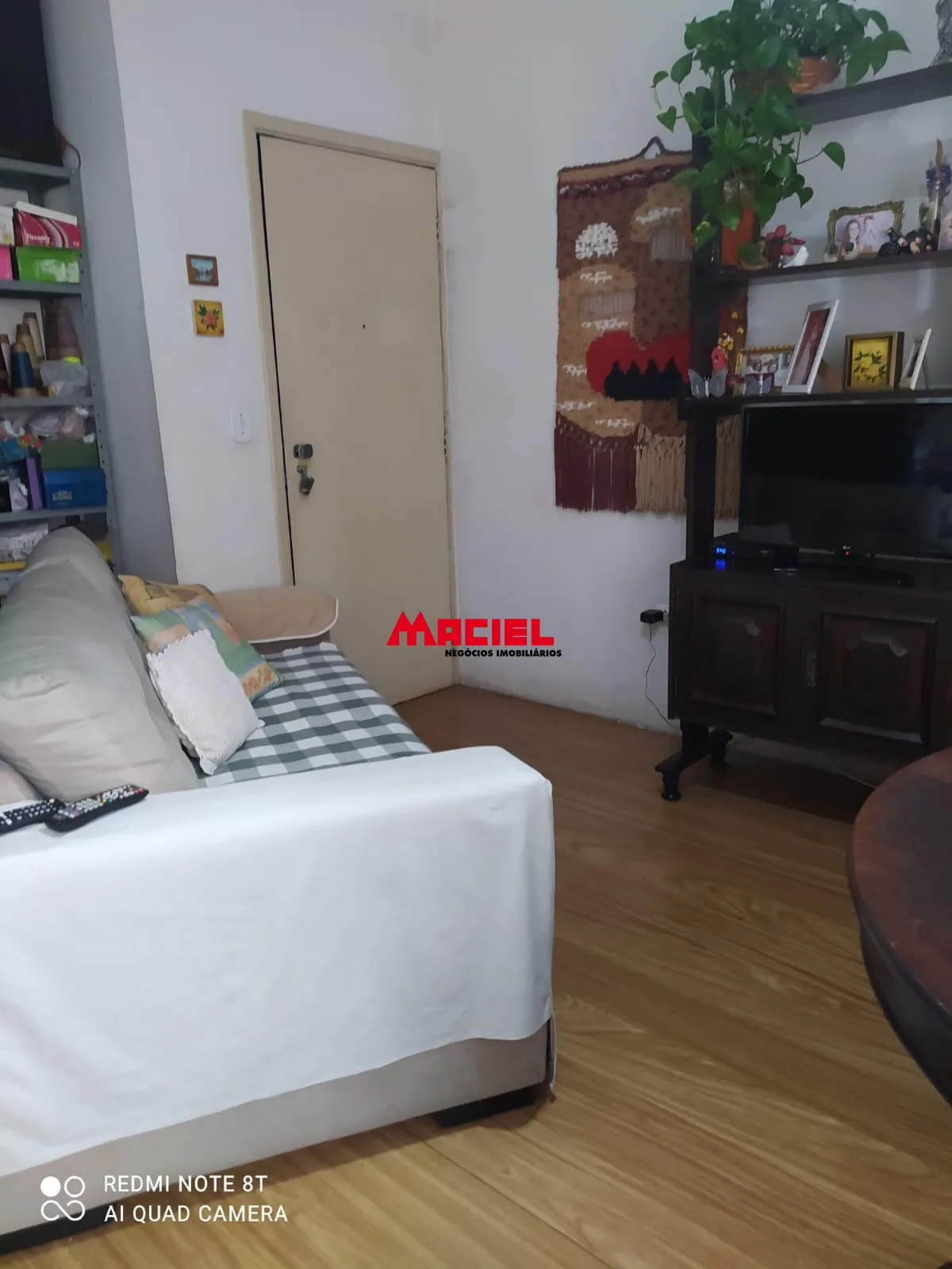 Comprar Apartamento / Padr&atilde;o em S&atilde;o Jos&eacute; dos Campos R$ 320.000,00 - Foto 2