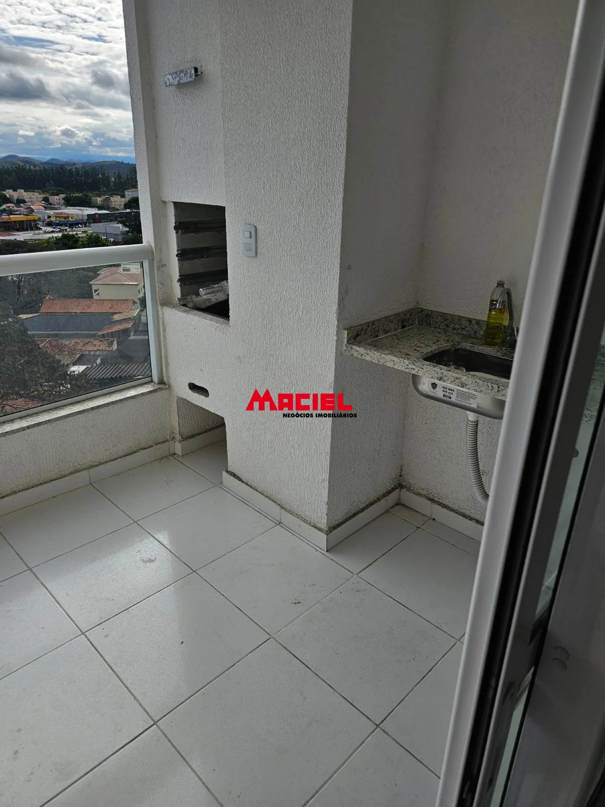 Comprar Apartamento / Padr&atilde;o em Jacare&iacute; R$ 600.000,00 - Foto 2