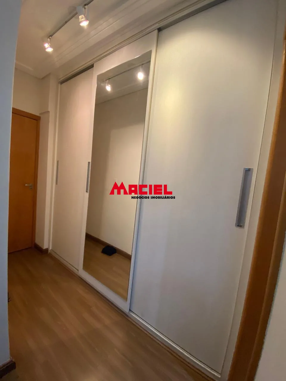 Comprar Apartamento / Padr&atilde;o em S&atilde;o Jos&eacute; dos Campos R$ 1.280.000,00 - Foto 24