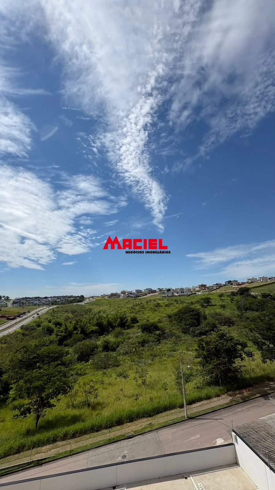 Alugar Apartamento / Padr&atilde;o em S&atilde;o Jos&eacute; dos Campos R$ 2.700,00 - Foto 5