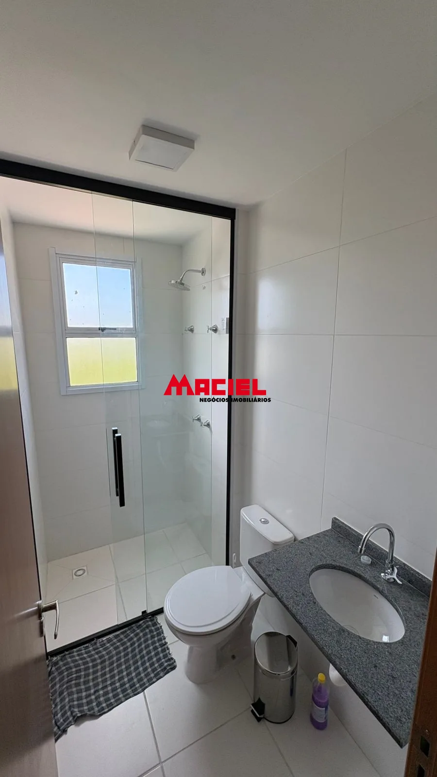 Alugar Apartamento / Padr&atilde;o em S&atilde;o Jos&eacute; dos Campos R$ 2.700,00 - Foto 12