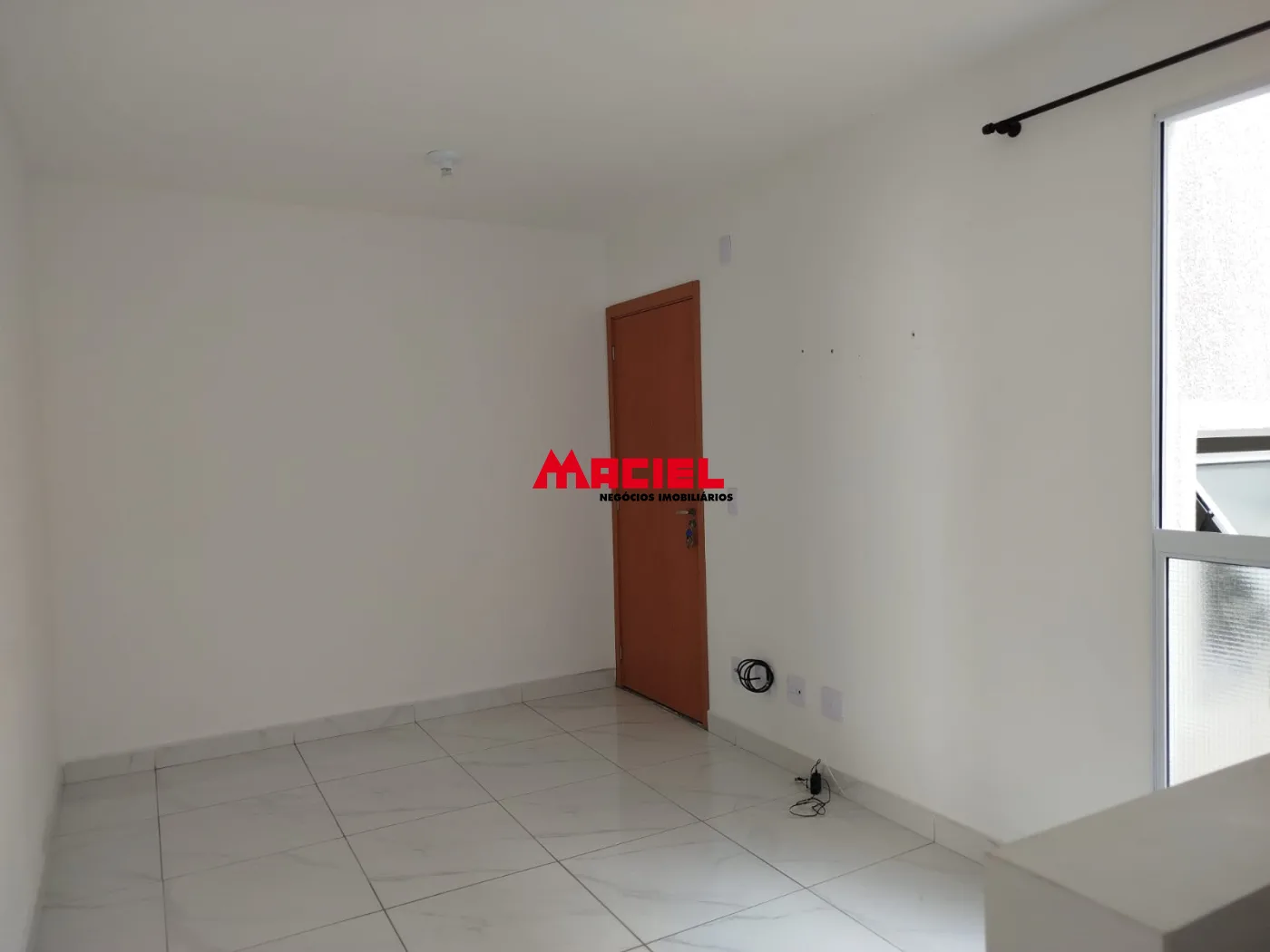 Alugar Apartamento / Padr&atilde;o em S&atilde;o Jos&eacute; dos Campos R$ 1.100,00 - Foto 11