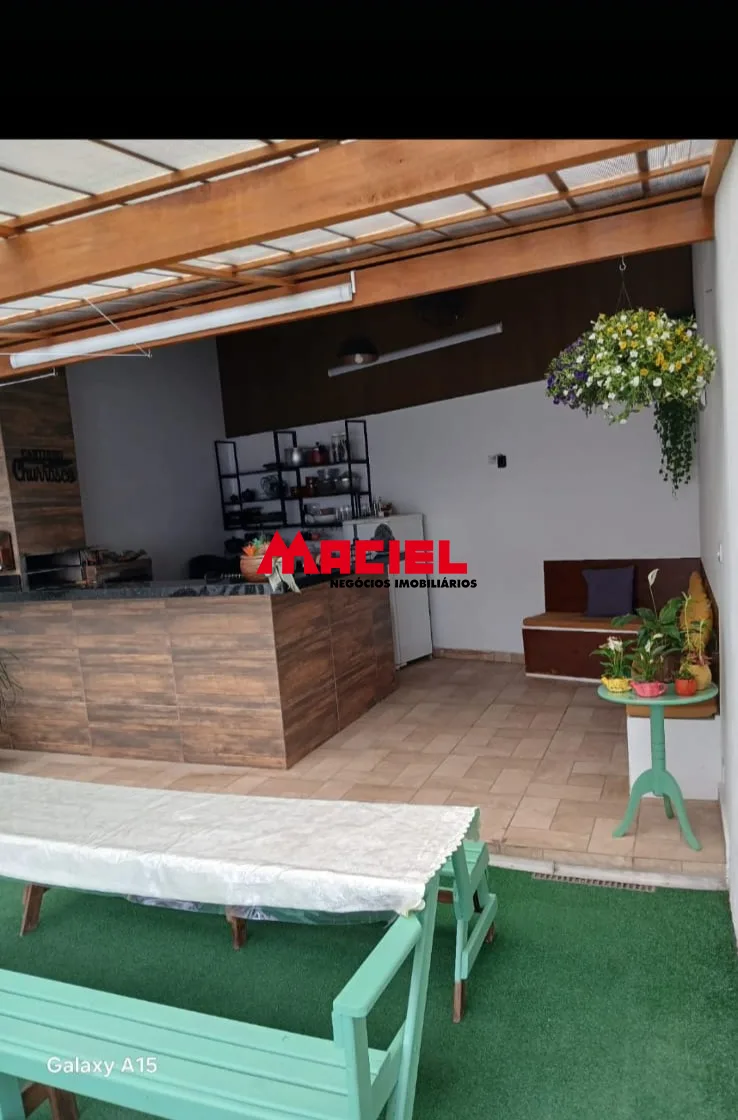 Comprar Casa / Padr&atilde;o em S&atilde;o Jos&eacute; dos Campos R$ 650.000,00 - Foto 8