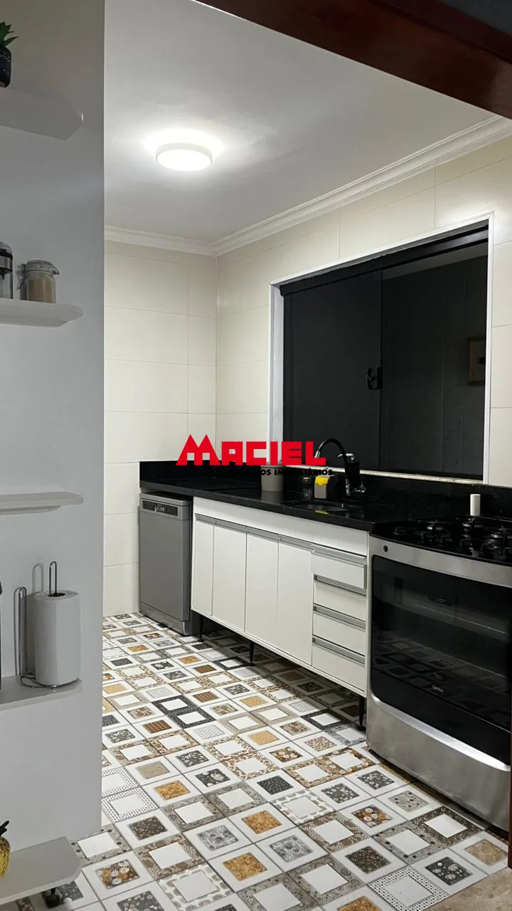 Comprar Casa / Sobrado em S&atilde;o Jos&eacute; dos Campos R$ 680.000,00 - Foto 1