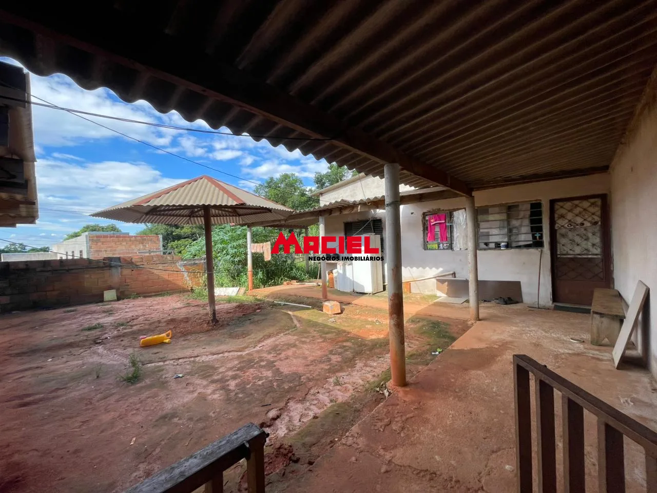 Comprar Casa / Padr&atilde;o em S&atilde;o Jos&eacute; dos Campos R$ 260.000,00 - Foto 1