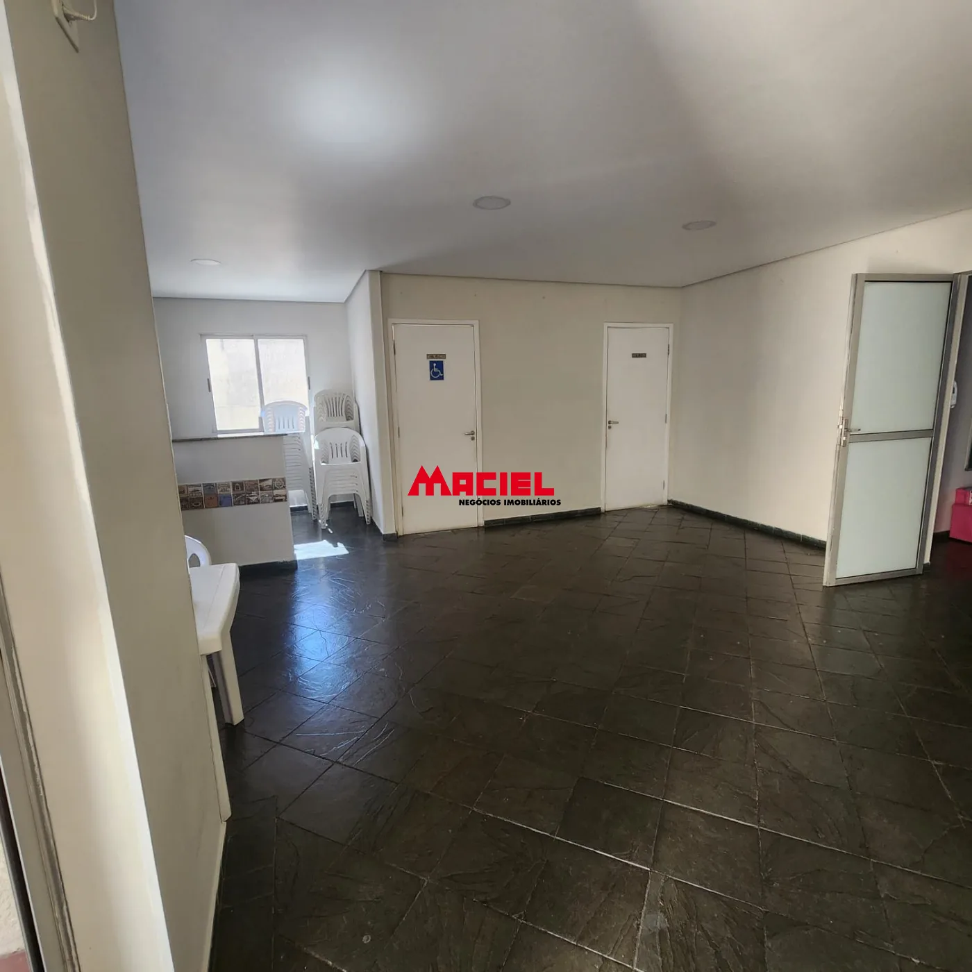 Comprar Apartamento / Padr&atilde;o em S&atilde;o Jos&eacute; dos Campos R$ 280.000,00 - Foto 16